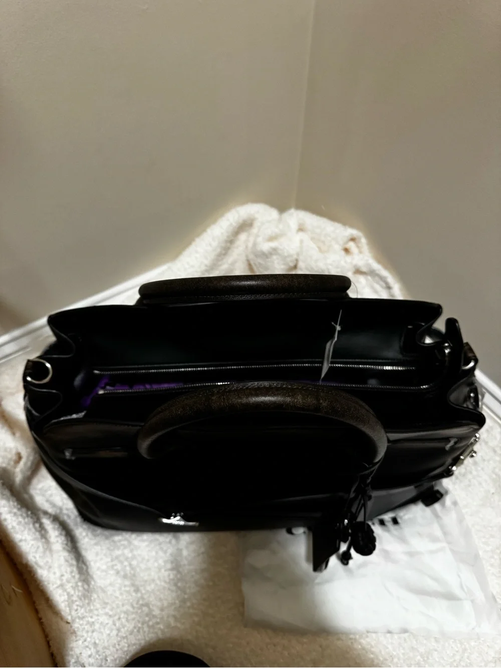 Coach Empire 48 in Loved Leather